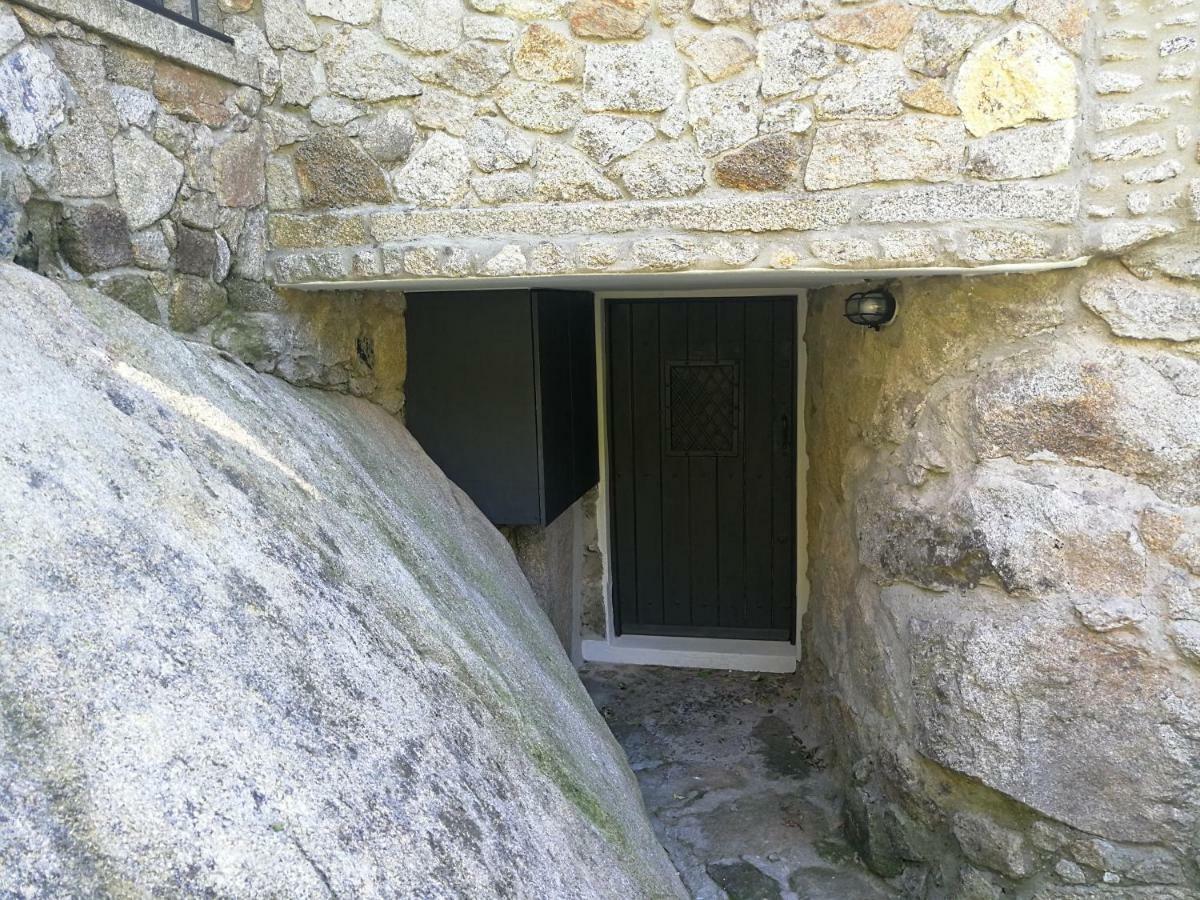 אספוסנדה Casa Colmeia מראה חיצוני תמונה