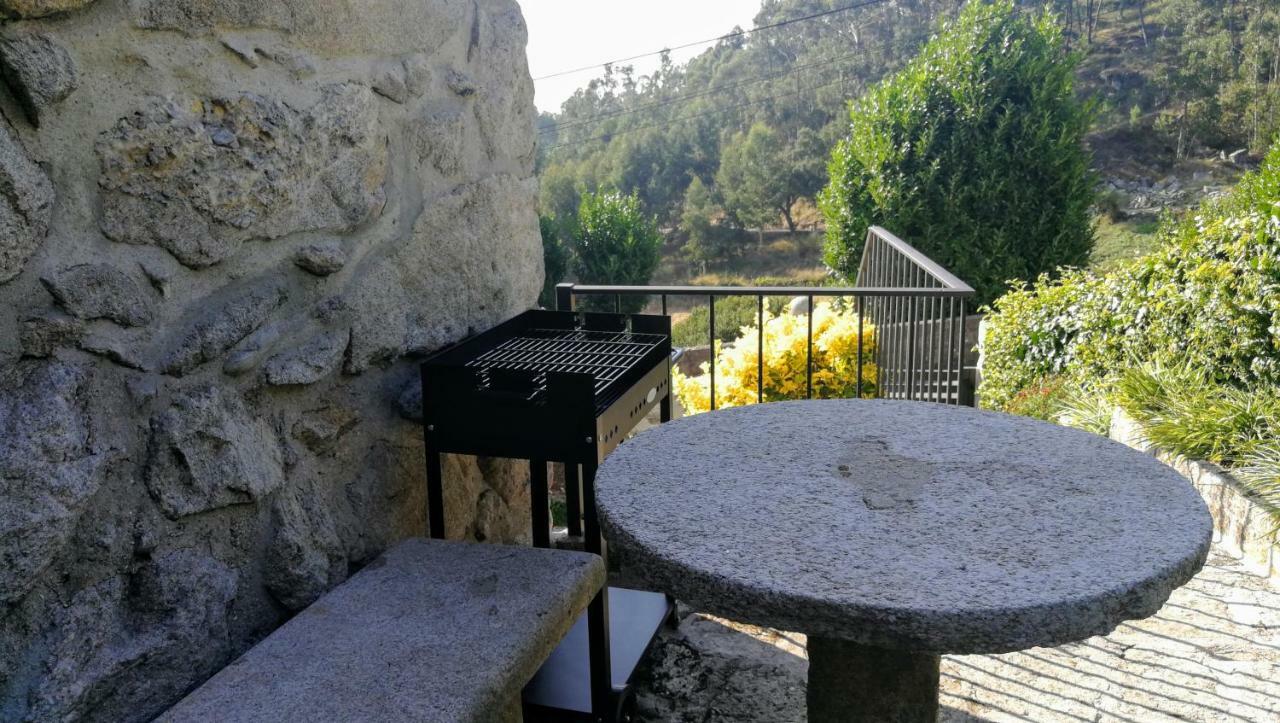 אספוסנדה Casa Colmeia מראה חיצוני תמונה